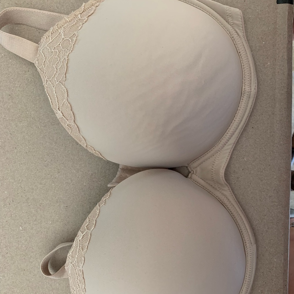 Secret Treasures Bali Olga Ogla 38DDD bras